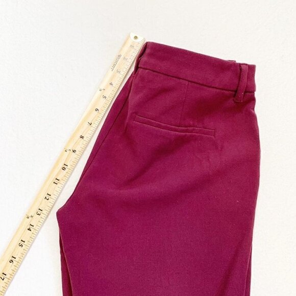 Old Navy Harper mid rise maroon crop length work dress pants - Size 6 - Picture 8 of 10